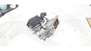 Gebruikte Gasklephuis Audi Q3 (8UB/8UG) 2.0 TDI 16V 150 Quattro Prijs € 24,00 Margeregeling aangeboden door GEJO Revisie & Onderdelen BV