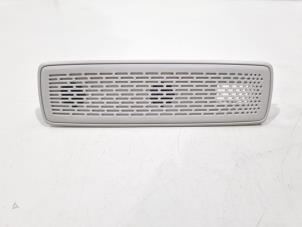 Gebruikte Microfoon Lynk &amp; Co 01 1.5 PHEV Prijs € 35,00 Margeregeling aangeboden door GEJO Revisie & Onderdelen BV