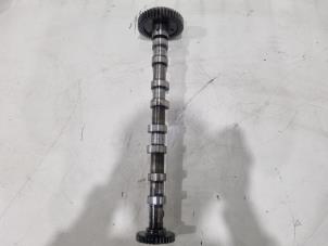 Gebruikte Nokkenas Mercedes Vito (447.6) 1.6 111 CDI 16V Prijs € 120,00 Margeregeling aangeboden door GEJO Revisie & Onderdelen BV