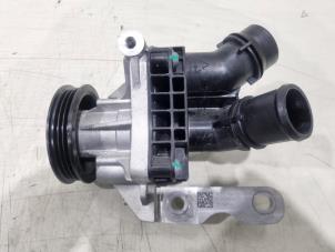 Gebruikte Waterpomp Lynk &amp; Co 01 1.5 PHEV Prijs € 99,00 Margeregeling aangeboden door GEJO Revisie & Onderdelen BV