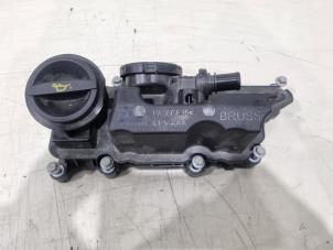 Gebruikte Kleppendeksel Lynk &amp; Co 01 1.5 PHEV Prijs € 99,00 Margeregeling aangeboden door GEJO Revisie & Onderdelen BV