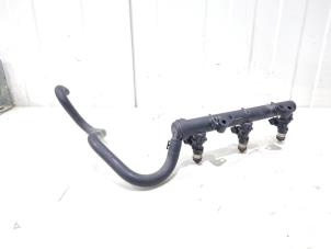 Gebruikte Brandstofverdeler Volkswagen Up! (121) 1.0 12V 60 Prijs € 34,00 Margeregeling aangeboden door GEJO Revisie & Onderdelen BV