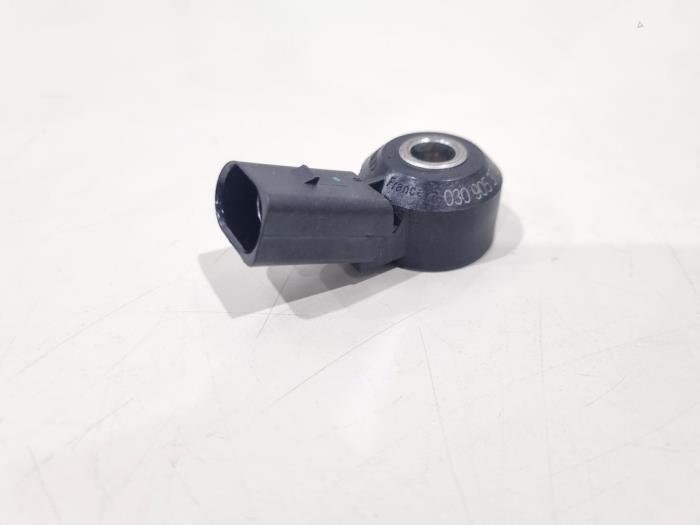 Pingelsensor van een Volkswagen Up! (121) 1.0 12V 60 2014