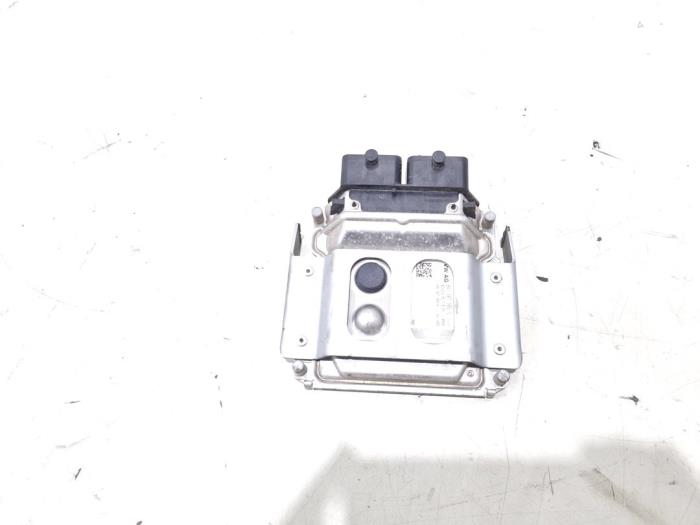 Computer Motormanagement van een Volkswagen Up! (121) 1.0 12V 60 2014