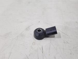 Klopsensor van een Volkswagen Golf VI (5K1) 1.4 TSI 122 16V 2011