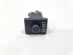 Gebruikte Bandenspanning schakelaar Toyota Aygo (B40) 1.0 12V VVT-i Prijs € 9,00 Margeregeling aangeboden door GEJO Revisie & Onderdelen BV