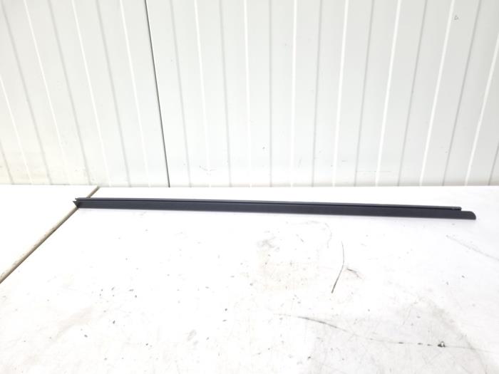Gebruikte Diversen Toyota Aygo (B40) 1.0 12V VVT-i Prijs € 10,00 Margeregeling aangeboden door GEJO Revisie & Onderdelen BV