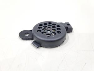 Gebruikte Luidspreker Skoda Fabia III (NJ3) 1.0 12V Prijs € 2,00 Margeregeling aangeboden door GEJO Revisie & Onderdelen BV