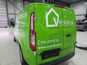 Gebruikte Deur achter Bus-Bestelauto Ford Transit Custom 1.0 12V Ecoboost PHEV Prijs € 450,00 Margeregeling aangeboden door GEJO Revisie & Onderdelen BV
