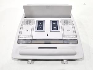 Gebruikte Binnenverlichting voor Jaguar F-Pace 2.0 D 180 16V AWD Prijs € 101,00 Margeregeling aangeboden door GEJO Revisie & Onderdelen BV