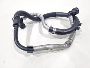 Gebruikte Brandstofleiding Jaguar F-Pace 2.0 D 180 16V AWD Prijs € 24,00 Margeregeling aangeboden door GEJO Revisie & Onderdelen BV