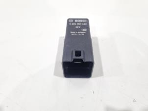 Gebruikte Relais Jaguar F-Pace 2.0 D 180 16V AWD Prijs € 30,00 Margeregeling aangeboden door GEJO Revisie & Onderdelen BV