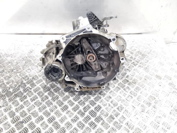 Gebruikte Versnellingsbak Volkswagen Golf VII (AUA) 1.2 TSI 16V Prijs € 675,00 Margeregeling aangeboden door GEJO Revisie & Onderdelen BV