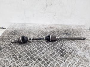 Gebruikte Cardanas rechts-voor (VWA) Jaguar F-Pace 2.0 D 180 16V AWD Prijs € 249,00 Margeregeling aangeboden door GEJO Revisie & Onderdelen BV