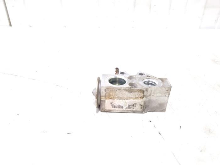 Gebruikte Expansieklep airco Audi A1 Sportback (8XA/8XF) 1.2 TFSI Prijs € 17,00 Margeregeling aangeboden door GEJO Revisie & Onderdelen BV