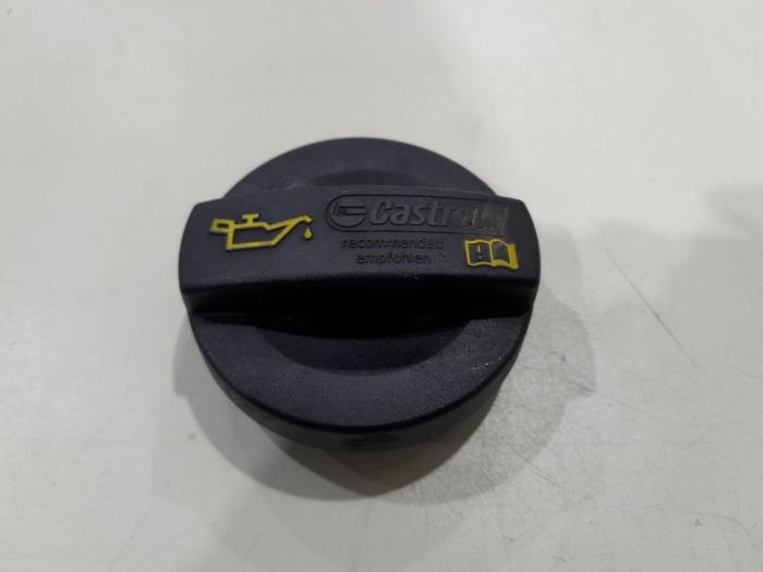 Gebruikte Oliedop Audi A1 Sportback (8XA/8XF) 1.2 TFSI Prijs € 6,00 Margeregeling aangeboden door GEJO Revisie & Onderdelen BV