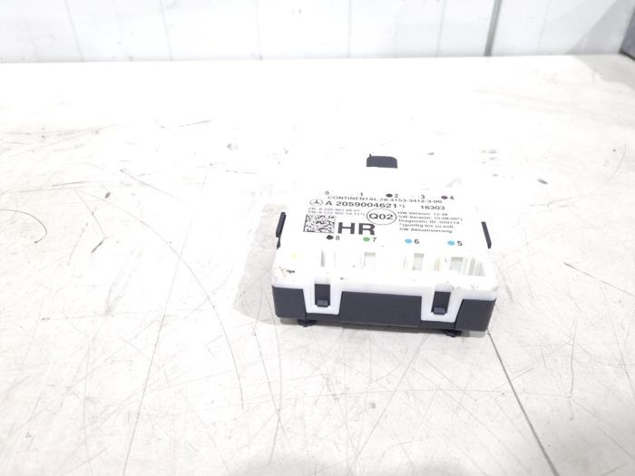 Gebruikte Deur module Mercedes C (W205) C-180 1.6 CDI BlueTEC, C-180 d 16V Prijs € 18,00 Margeregeling aangeboden door GEJO Revisie & Onderdelen BV