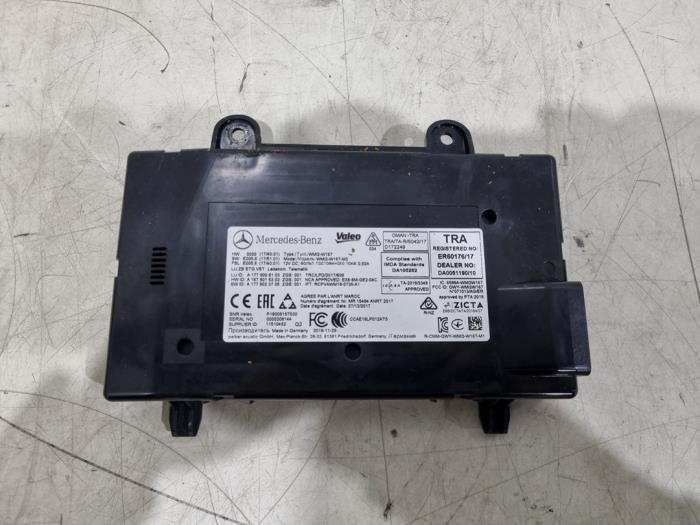 Gebruikte Module Telefoon Mercedes A (177.0) 2.0 A-220 Turbo 16V Prijs € 79,00 Margeregeling aangeboden door GEJO Revisie & Onderdelen BV
