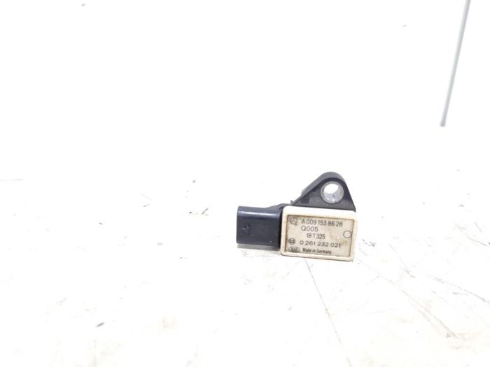 Gebruikte Map Sensor (inlaatspruitstuk) Mercedes A (177.0) 2.0 A-220 Turbo 16V Prijs € 16,00 Margeregeling aangeboden door GEJO Revisie & Onderdelen BV