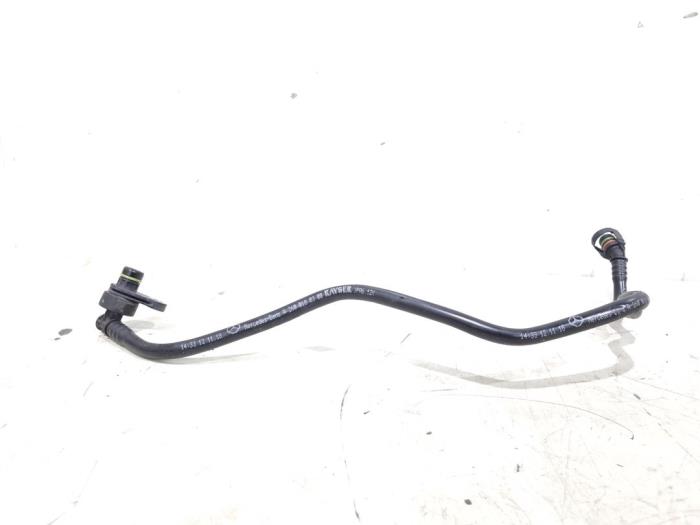Gebruikte Leiding (diversen) Mercedes A (177.0) 2.0 A-220 Turbo 16V Prijs € 9,00 Margeregeling aangeboden door GEJO Revisie & Onderdelen BV