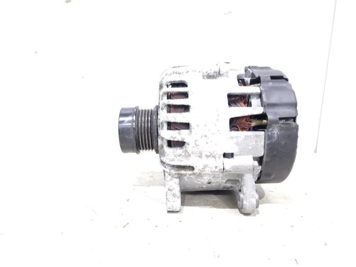 Gebruikte Alternator Mercedes A (177.0) 2.0 A-220 Turbo 16V Prijs € 115,00 Margeregeling aangeboden door GEJO Revisie & Onderdelen BV