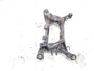 Subframe van een Jaguar XE 2.0d 180 16V AWD 2016