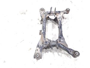 Subframe van een Jaguar XE 2.0d 180 16V AWD 2016