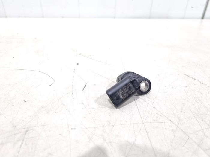 Gebruikte Nokkenas Sensor Mercedes A (177.0) 1.3 A-200 Turbo 16V Prijs € 9,00 Margeregeling aangeboden door GEJO Revisie & Onderdelen BV