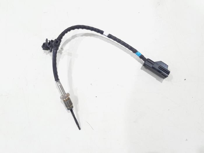 Gebruikte Uitlaat temperatuursensor Ford Transit Custom 2.0 TDCi 16V Eco Blue 130 mHEV Prijs € 49,00 Margeregeling aangeboden door GEJO Revisie & Onderdelen BV