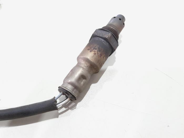 Lambda Sonde van een Volkswagen Polo VI (AW1) 1.0 MPi 12V 2019