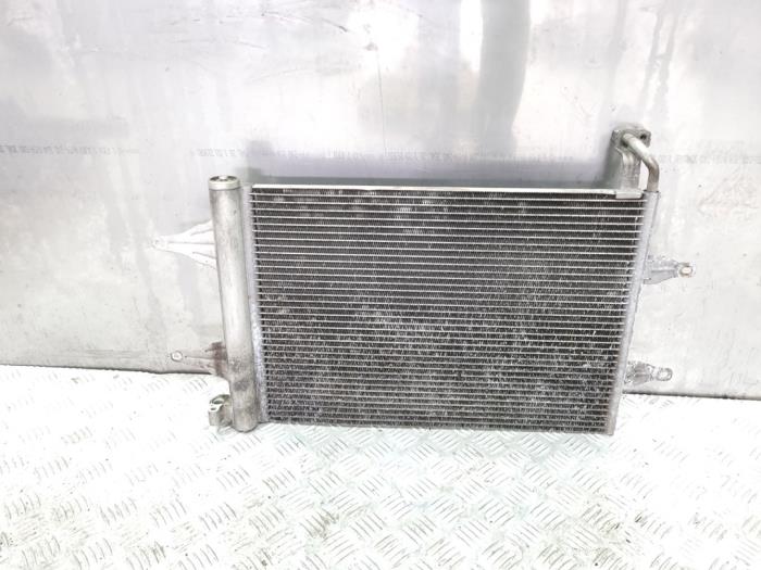 Gebruikte Airco Condensor Volkswagen Polo IV (9N1/2/3) 1.4 TDI 80 Prijs € 24,00 Margeregeling aangeboden door GEJO Revisie & Onderdelen BV