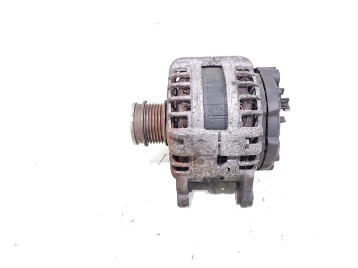 Gebruikte Dynamo Volkswagen Golf VIII (CD1) 1.0 eTSI 12V Prijs € 29,00 Margeregeling aangeboden door GEJO Revisie & Onderdelen BV