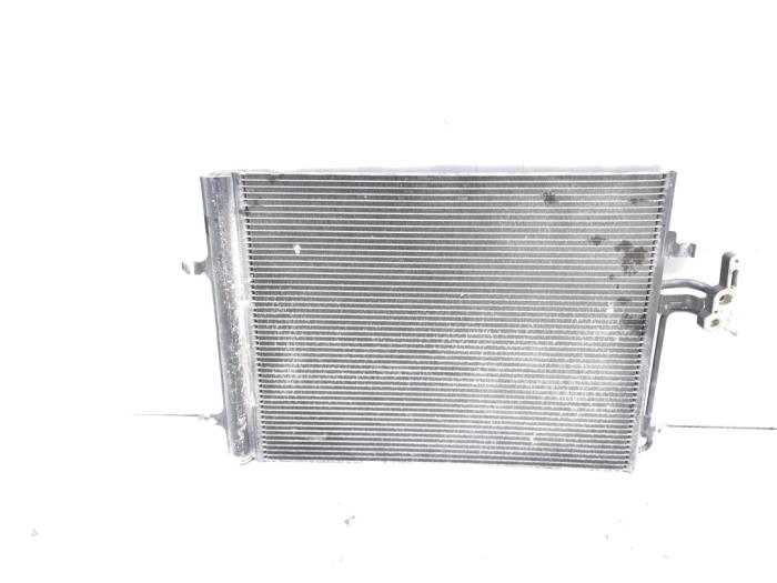 Gebruikte Airco Condensor Landrover Range Rover Evoque (LVJ/LVS) 2.2 TD4 16V Prijs € 48,00 Margeregeling aangeboden door GEJO Revisie & Onderdelen BV