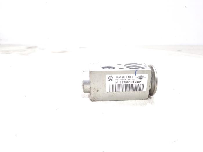 Gebruikte Expansieklep airco Volkswagen Transporter/Caravelle T6 2.0 TDI 150 4Motion Prijs € 20,00 Margeregeling aangeboden door GEJO Revisie & Onderdelen BV