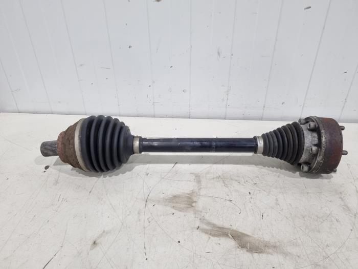 Gebruikte Steekas links-voor Skoda Octavia Combi (5EAC) 1.6 TDI Greenline 16V Prijs € 9,00 Margeregeling aangeboden door GEJO Revisie & Onderdelen BV