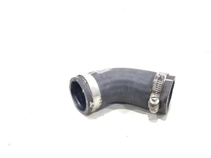 Gebruikte Intercooler Slang Audi A4 Avant (B9) 2.0 TDI 16V Prijs € 19,00 Margeregeling aangeboden door GEJO Revisie & Onderdelen BV