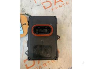 Gebruikte Computer Verlichting Porsche Cayenne II (92A) 3.0 S E-Hybrid 24V Prijs € 150,00 Margeregeling aangeboden door DagParts