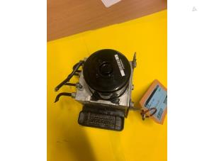 Gebruikte ABS Pomp BMW 3 serie (E92) 325i 24V Prijs € 260,00 Margeregeling aangeboden door DagParts