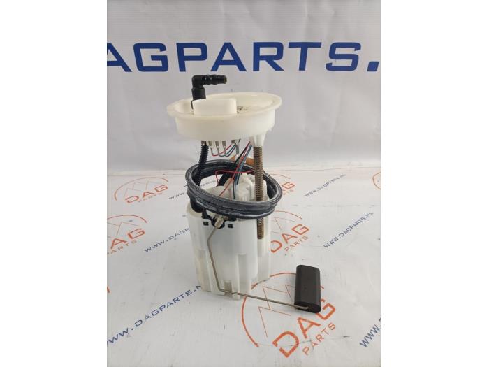 Gebruikte Benzinepomp Volkswagen Up! (121) e-Load Up Van Prijs € 50,00 Margeregeling aangeboden door Dag Parts