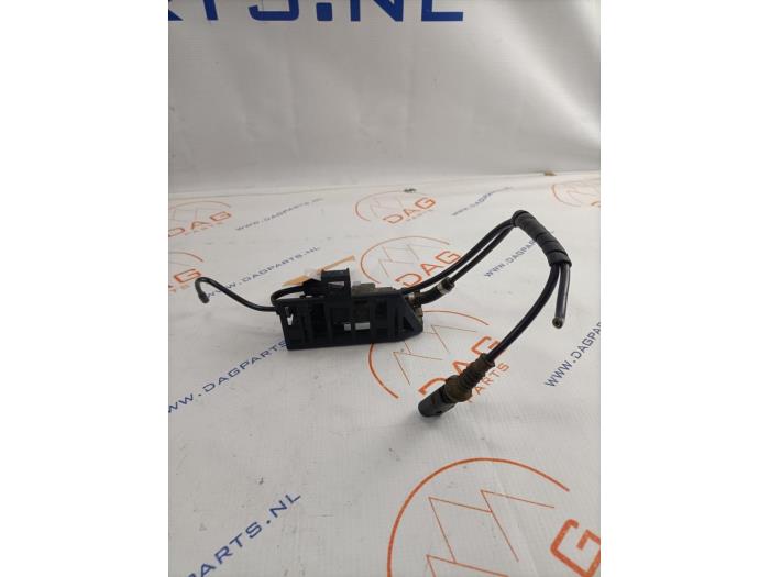 Gebruikte Tank element Pomp Volkswagen Caddy Alltrack Combi 2.0 TDI 102 Prijs € 100,00 Margeregeling aangeboden door Dag Parts