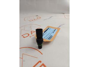 Gebruikte Nokkenas Sensor Volkswagen Transporter/Caravelle T6 2.0 TDI Prijs € 20,00 Margeregeling aangeboden door DagParts