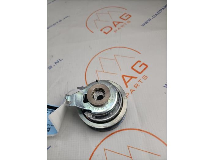Gebruikte Spanrol Distributieriem Volkswagen Polo V (6R) 1.0 12V BlueMotion Technology Prijs € 19,00 Margeregeling aangeboden door Dag Parts