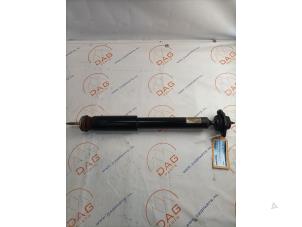 Gebruikte Schokdemper links-achter BMW 3 serie (E93) 335i 24V Prijs € 60,00 Margeregeling aangeboden door DagParts