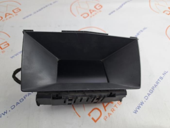 Gebruikte Display Interieur Opel Astra H (L48) 1.6 16V Prijs € 15,00 Margeregeling aangeboden door Dag Parts