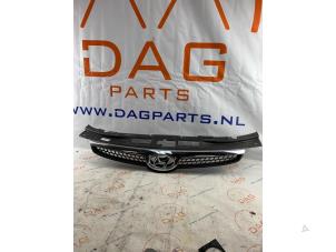 Gebruikte Grille Hyundai i30 (FD) 1.6 CRDi 16V VGT HP Prijs € 55,00 Margeregeling aangeboden door DagParts