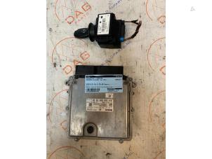 Gebruikte Kontaktslot + computer Mercedes B (W245) 2.0 B-180 CDI 16V Prijs € 250,00 Margeregeling aangeboden door DagParts