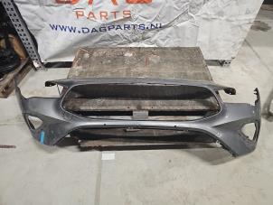Gebruikte Bumper voor Mercedes CLA (118.3) 1.3 CLA-180 Turbo 16V Prijs € 400,00 Margeregeling aangeboden door DagParts