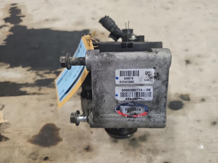 Gebruikte Dynamo Citroen Jumper (U9) 2.2 HDi 120 Prijs € 50,00 Margeregeling aangeboden door Dag Parts