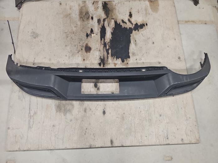 Gebruikte Diffuser achterbumper Volkswagen Golf VII (AUA) 1.4 TSI 16V Prijs € 100,00 Margeregeling aangeboden door Dag Parts