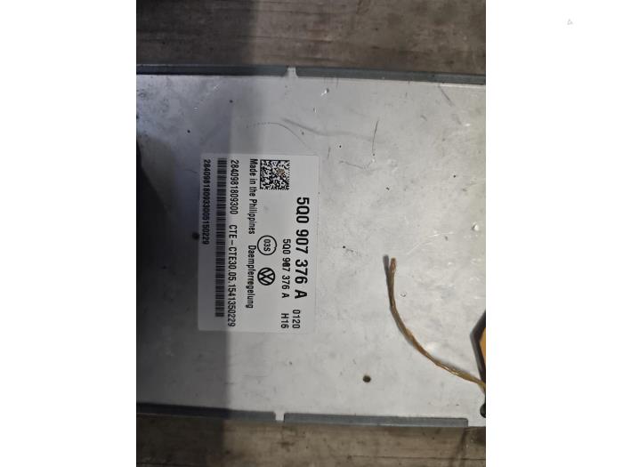 Computer hoogteregeling van een Volkswagen Golf VII (AUA) 2.0 GTI 16V Clubsport 2017